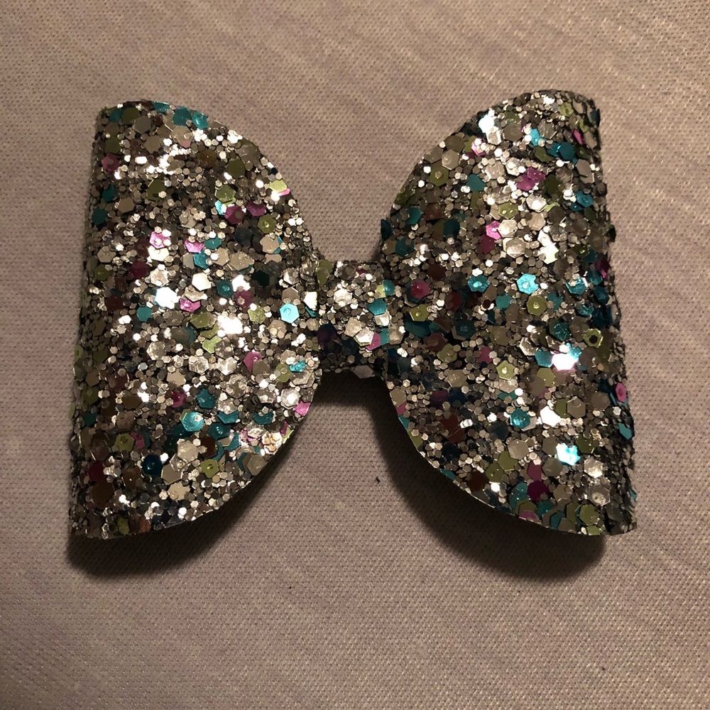 Must Bundle! Glitter bow